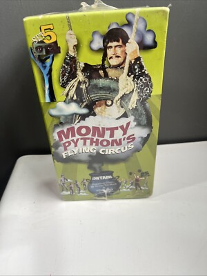 Monty Pythons Flying Circus - Set 5: Season 3 (VHS, 2000, 3-Tape Set)