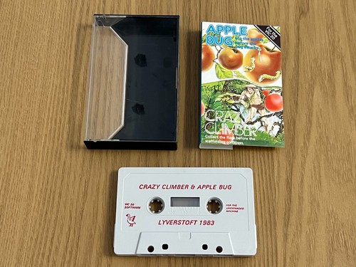 VIC 20 Apple Bug / Crazy Climber Games - Rare Working -👽👾Retro Gift Idea👾👽