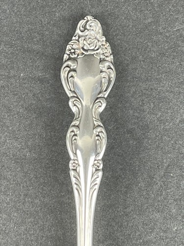 Oneida 1881 Rogers Baroque Rose Silverplate Gravy Ladle 7 1/8" Estate Sale Find - Picture 3 of 12