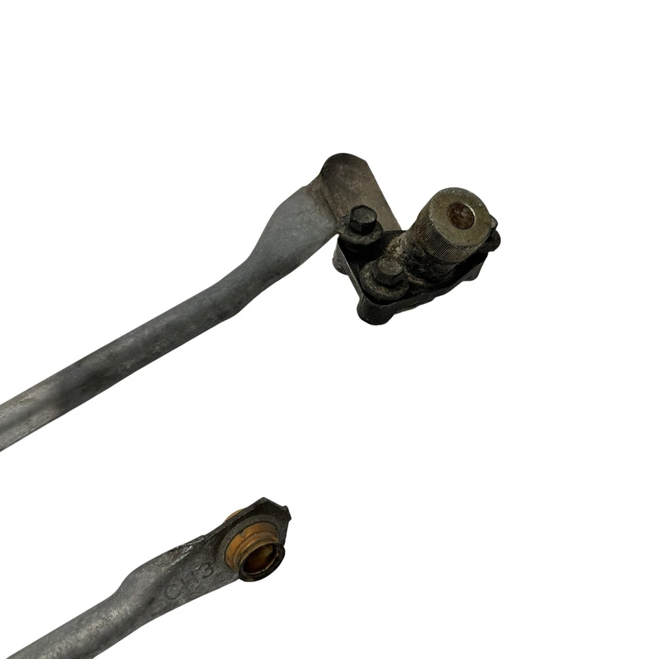 1998 LeSabre 88 Eighty Eight OEM Windshield Wiper Motor Transmission  97 98 99 - Image 3 of 4