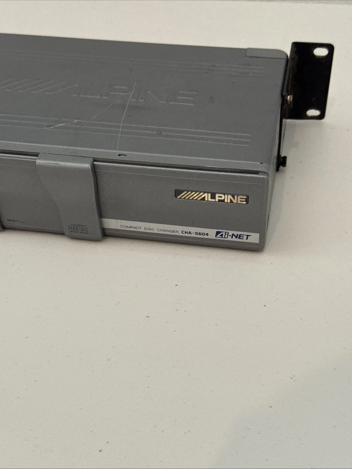 ALPINE # CHA-S604 Ai-NET/M-BUS CD Changer Dual Bus Vintage Old School - Image 2 of 4