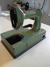 HULL & BOTTOM 1930s GE MODEL A Sewhandy Featherweight Sewing Machine Parts