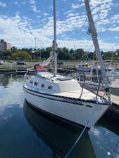 1978 Hunter 27 27' Sailboat w/ Title