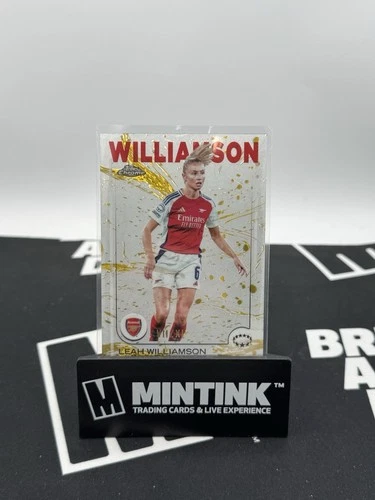 2024/25 Topps Chrome Uefa WOMEN'S Champions League Leah Williamson #/11 SSP XI