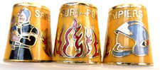 Dé à coudre de collection email Thimble - LES POMPIERS CASQUE FOND JAUNE
