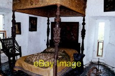 Photo 6x4 Bunratty Folk Park - Castle bedroom - Site# 4 Shown is Earl's b c2002