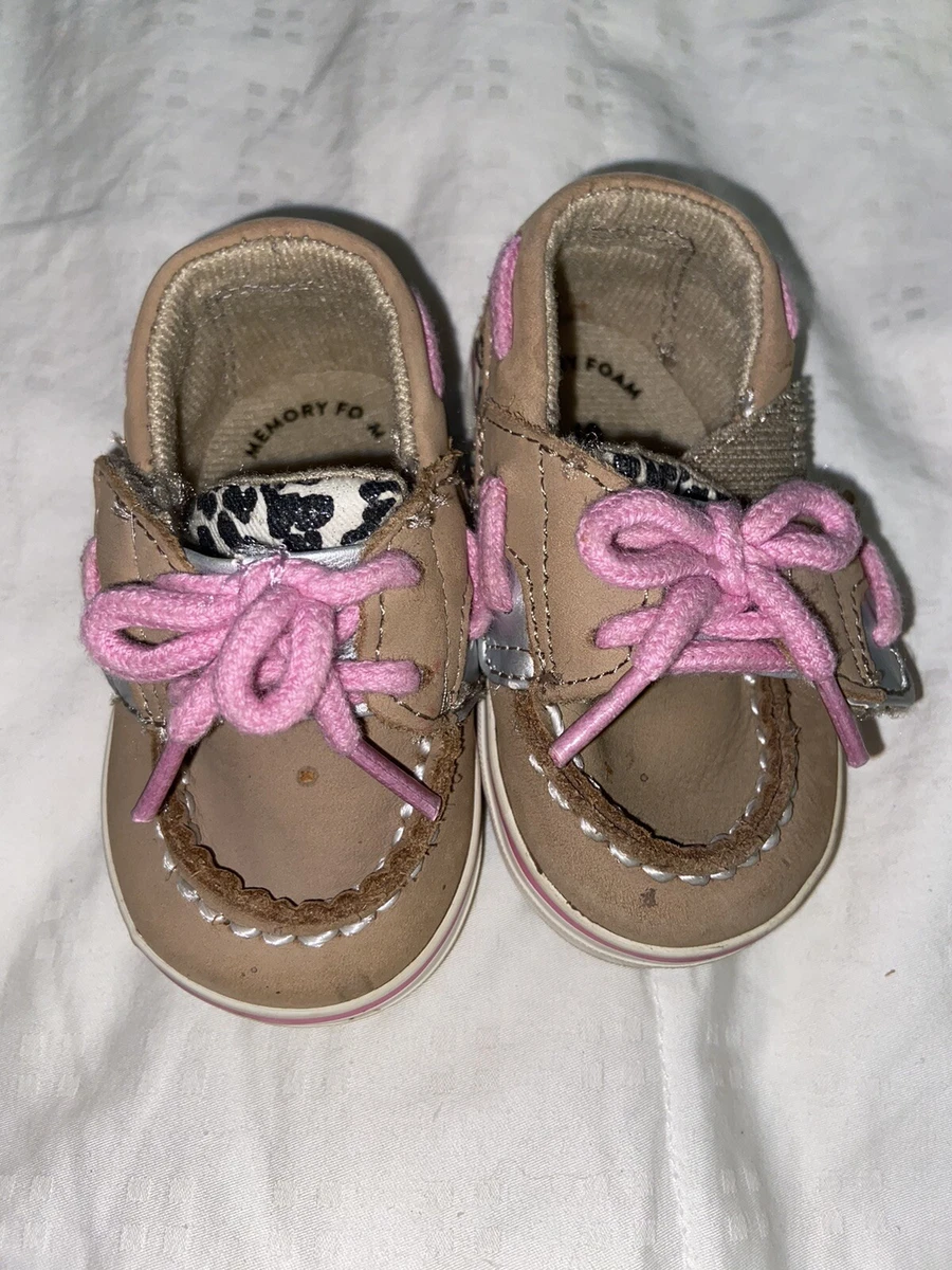 Shoes for hotsell 1 month old