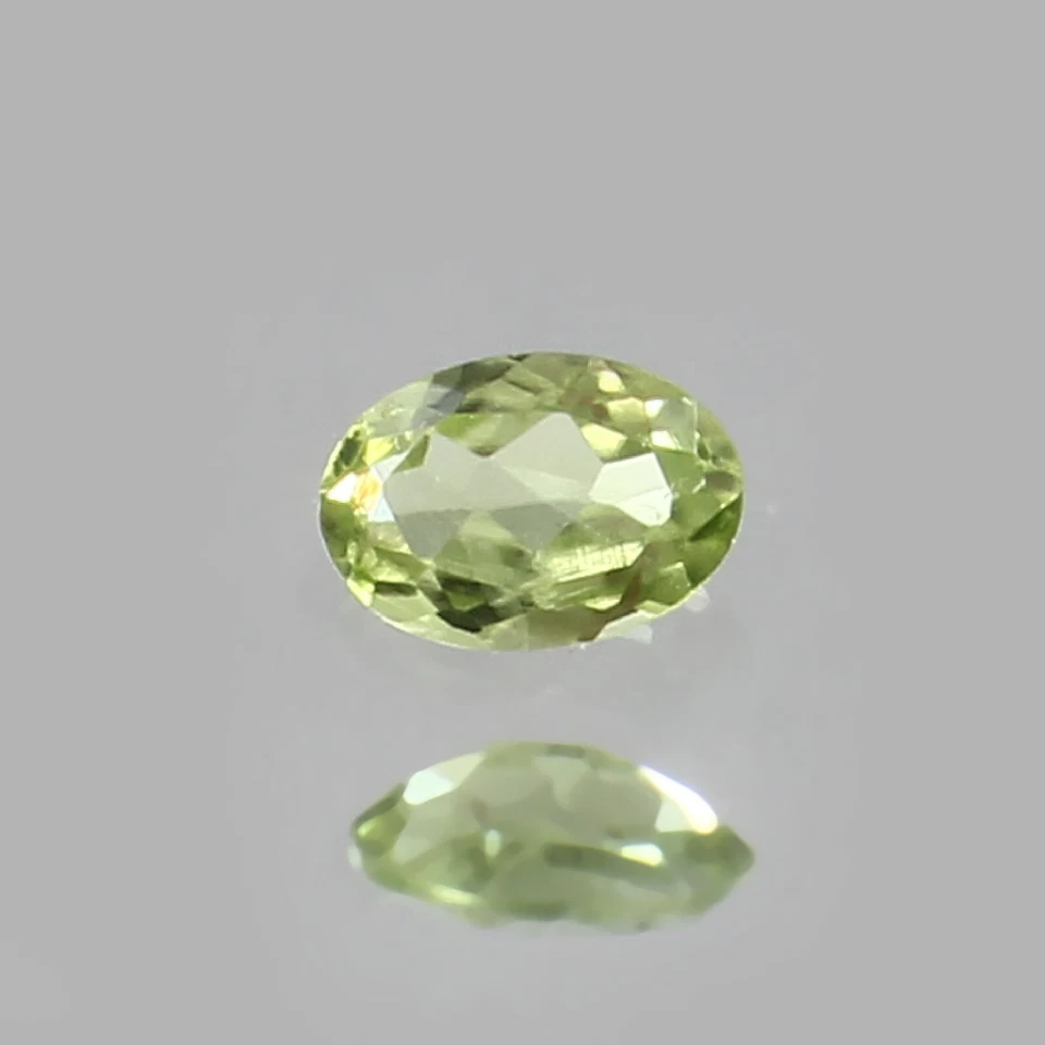 Zertifiziert Natürlich Burma Grün Peridot Oval Unbehandelt Lose Edelstein Cut - Bild 3 von 4