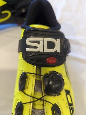 Sidi Wire Carbon Men's Road Cycling 3 Bolt Shoes Black/Fluo Sidi Wire Carbon Men's Road Cycling 3 Bolt Shoes Black/Fluo