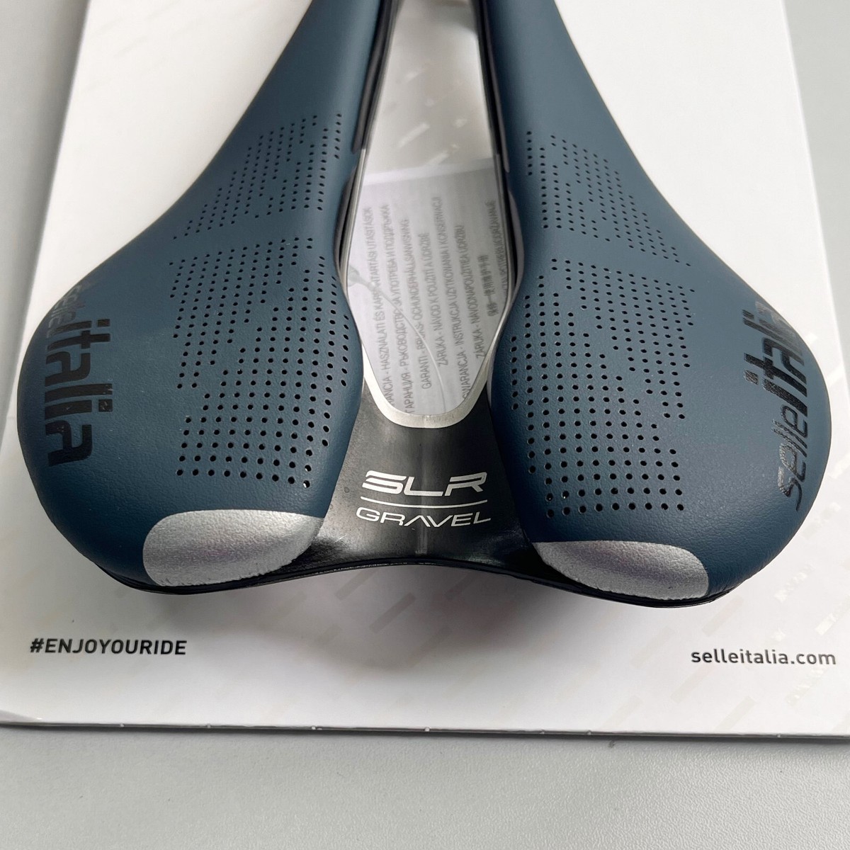 Selle Italia SLR Boost L3 145x248mm Gravel TI316 Superflow Selle Italia SLR Boost L3 145x248mm Gravel TI316 Superflow