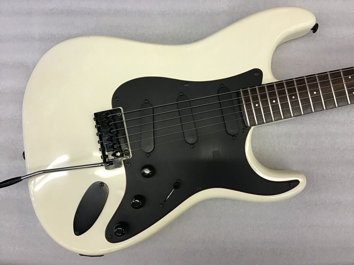 Tokai MAT M-601/WH White Made in Japan ST Type Solid Body Tokai MAT M-601/WH White Made in Japan ST Type Solid Body