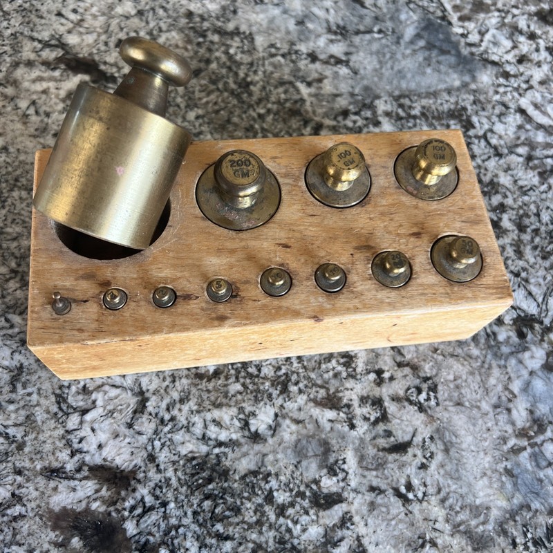 Vintage Brass Calibration Weight Set  Complete Set In Grams
