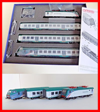 VITRAINS HO 1079 CONFEZIONE TRENORD E464+DUE CARROZZE+UNA PILOTA NEW OVP!!!