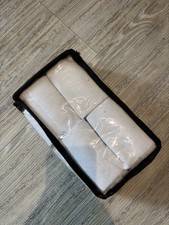 Elasticated white training bandages
