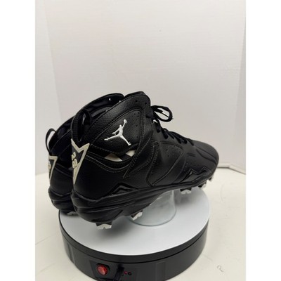 Jordan 7 Retro TD Football Cleats Mens 12 Black White 684942-010 Mid Top Shoes Jordan 7 Retro TD Football Cleats Mens 12 Black White 684942  main image 2