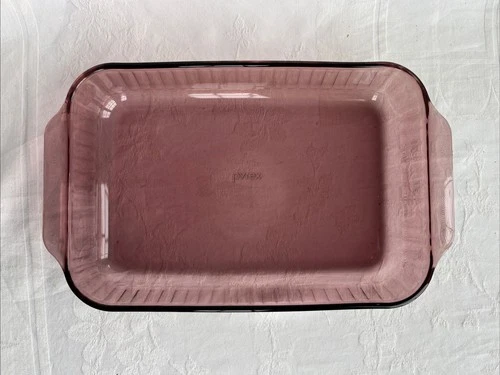 Pyrex Cranberry Glass Baking Casserole Dish 13”x 9”x 2” 3QT #233-S Vintage