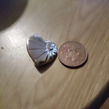 The Veriety Club Metal Pin BADGE Heart