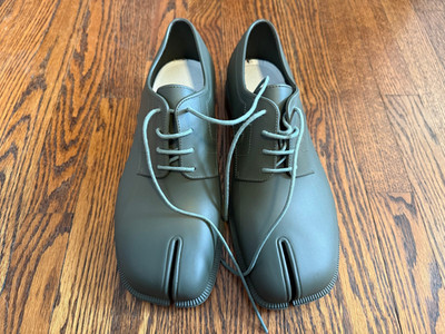 Maison Margiela Tabi - Green rubber Derby Shoe