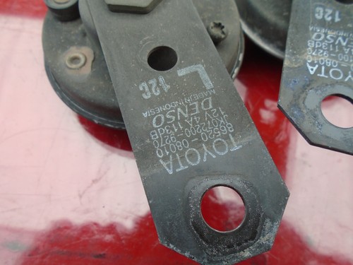 99-03 TOYOTA SOLARA HORN HORNS BEEP SIGNAL TONE NOTE HIGH LOW SET X2 BOTH OEM - Picture 4 of 5