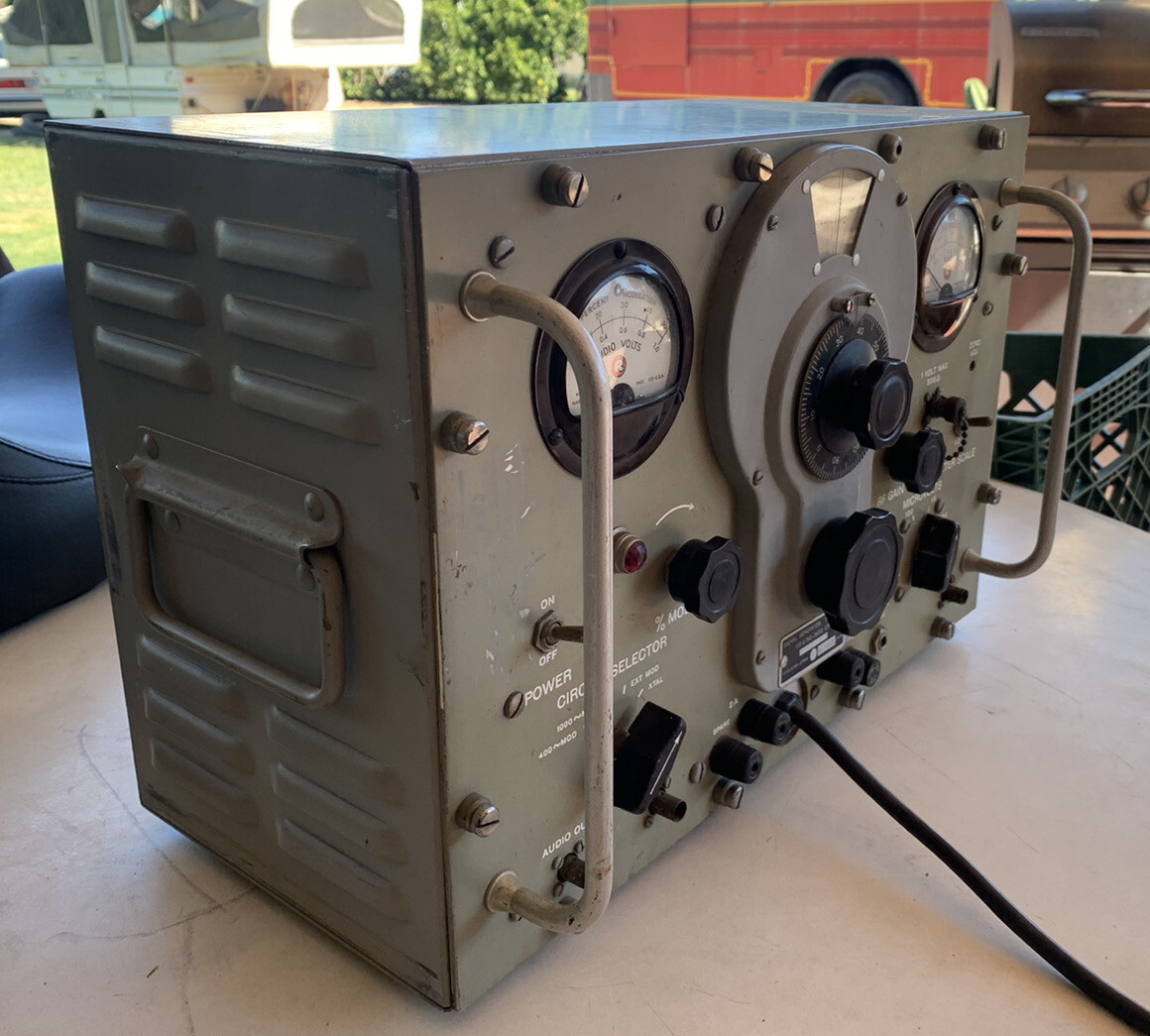 Rare Vintage R.F. Signal Generator TS413C/U Ham Radio Navy Air Force