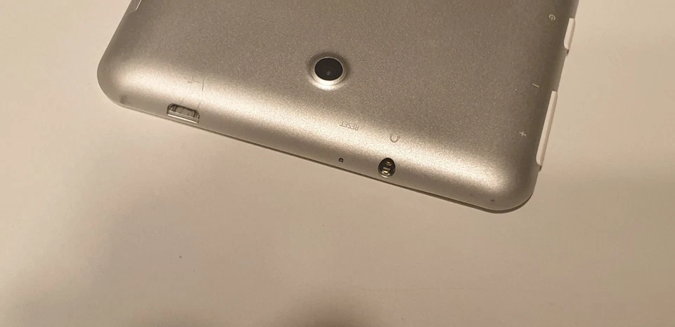 Tableta Archos 70 Platino - Cristal Táctil Que Responde No - No Funciona - 506 - Imagen 3 de 4