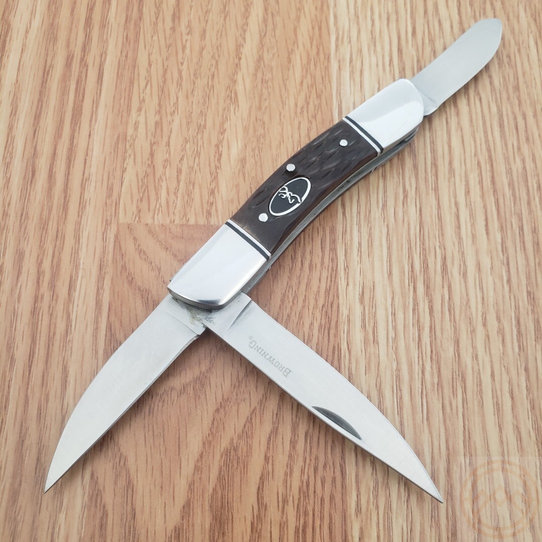 Browning Three Pocket Knife Stainless Steel Blades Brown Jigged