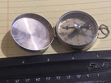 VINTAGE WEST GERMAN EDGE MARK Liquid Filled Compass GLASS & CHROME -GLOW IN DARK