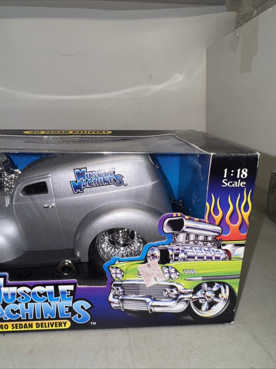 Muscle Machines Acura RSX 1/18 Diecast Model car - Orange