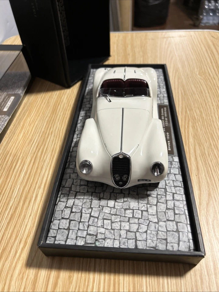 107120232 Alfa Romeo 6C 2500 SS Corsa Spider White Minichamps 1/18 - 122 Of 999 - Immagine 4 di 4