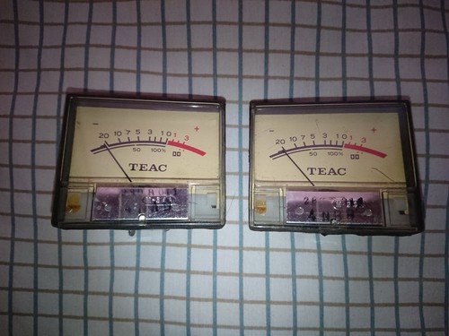 TEAC VU meters left, right Dolby marked 