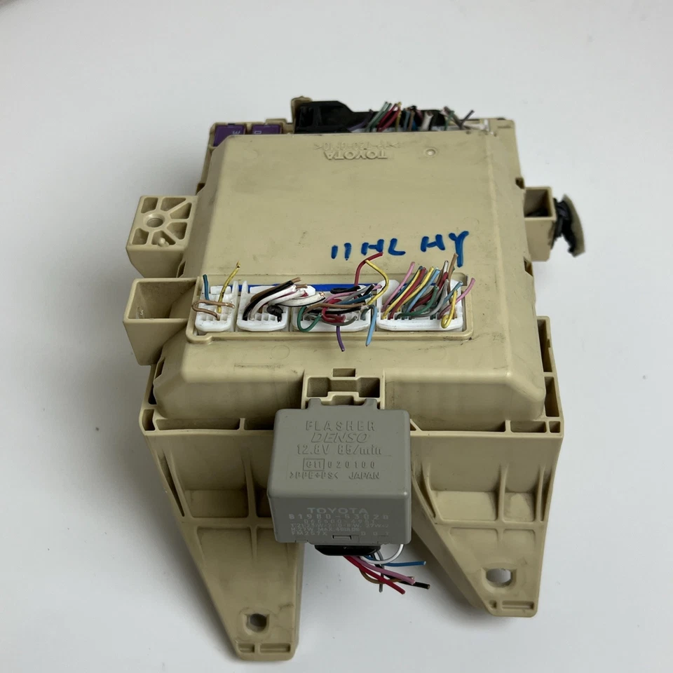 Toyota Highlander 2011 híbrido cabina interior módulo de caja de fusibles 81980-53020 OEM Foto 3 de 4