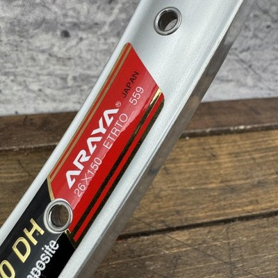 Vintage Araya RM-910 DH 26in Rim 32H Silver Clincher 26x1.50 MTB