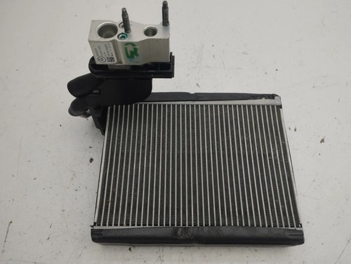 Citroen C4 III e-C4 2021 Klimaverdampfer Kondensator 7015011028 2021 AMD142203