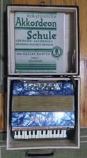 Hohner Akkordeon Imperial I  Blau mit Koffer und Notenheft