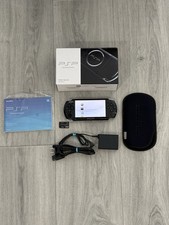 Sony PSP-3000 Console Piano Black Complete in box Region free - Near Mint