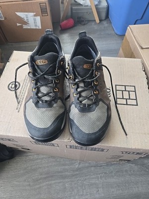 Keen Mens Explore Waterproof  Hiking Shoes. Canteen/brindle Color. Size 12