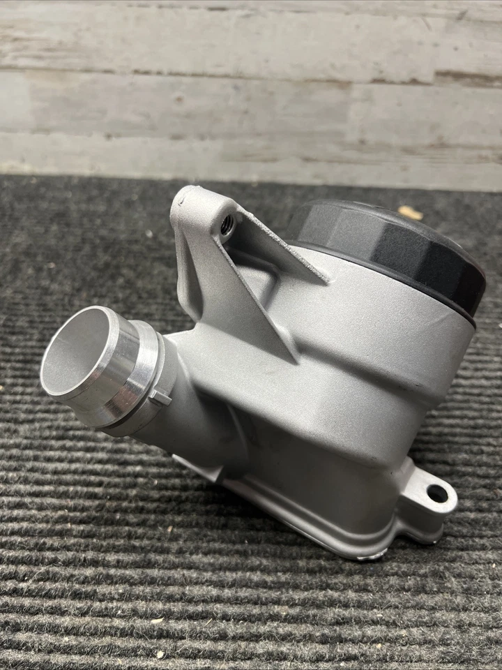 Carcaça do filtro de óleo do motor para BMW 335i 335is 335xi 2007-2013 11428642289 - Imagem 2 de 4