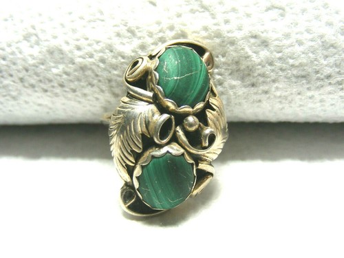 Vtg. Sterling Silver Malachite Ring - Picture 2 of 9