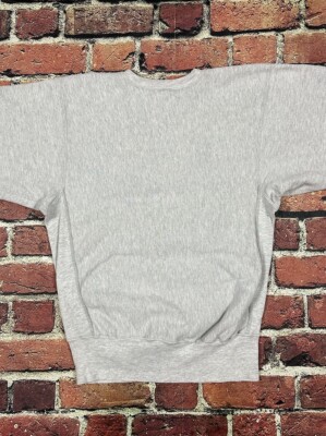 Vintage University New Hampshire Champion Reverse Weave Sweatshirt
