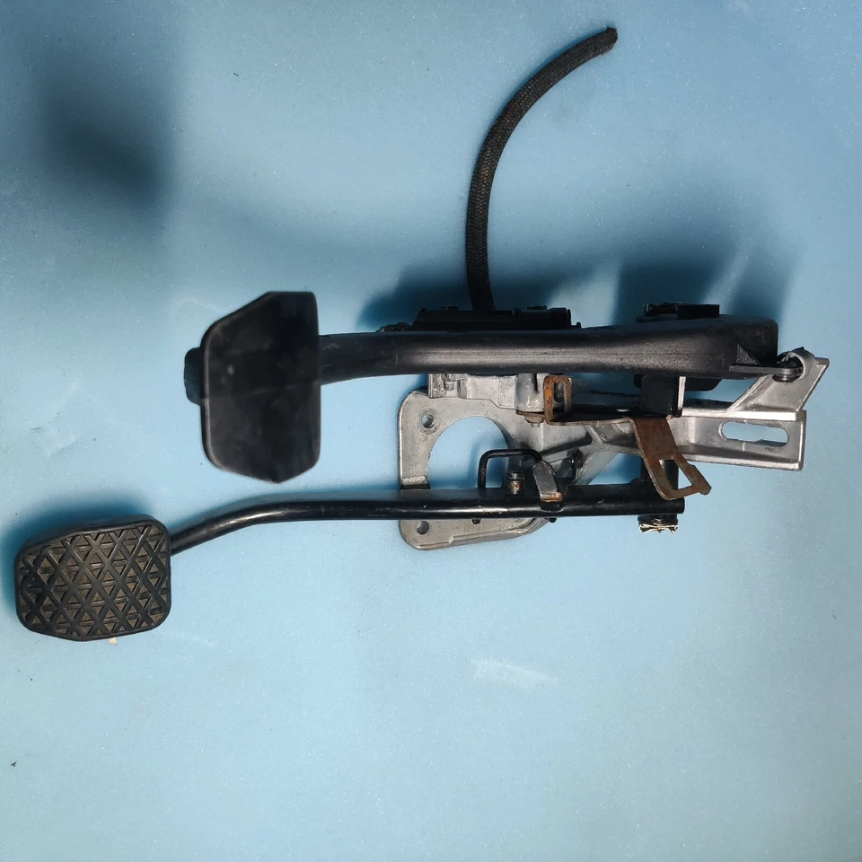 Conjunto de pedales manuales BMW E46 transmisión cambio embrague freno LHD 325i 318i 330i Foto 2 de 4