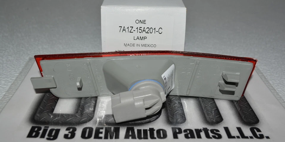 Lincoln MKX LH 2007-2010 luz marcadora trasera lado del conductor nueva OEM 7A1Z-15A201-C Foto 2 de 3