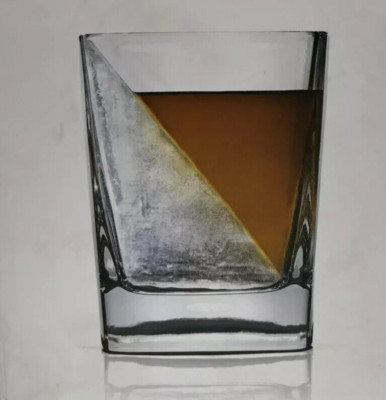 New CORKCICLE Whiskey Wedge Glass with Silicone Ice Mold Sipping 9 Oz glass