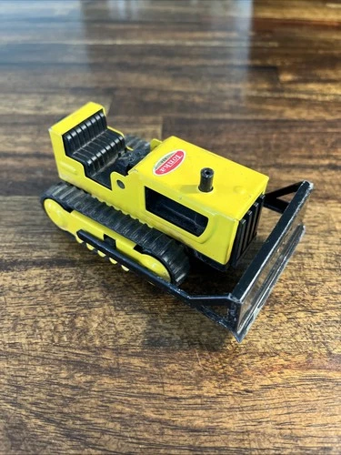 Tonka Bulldozer Earthmover Tractor Mini 4-inch Die-Cast Metal Yellow Vtg 1970s