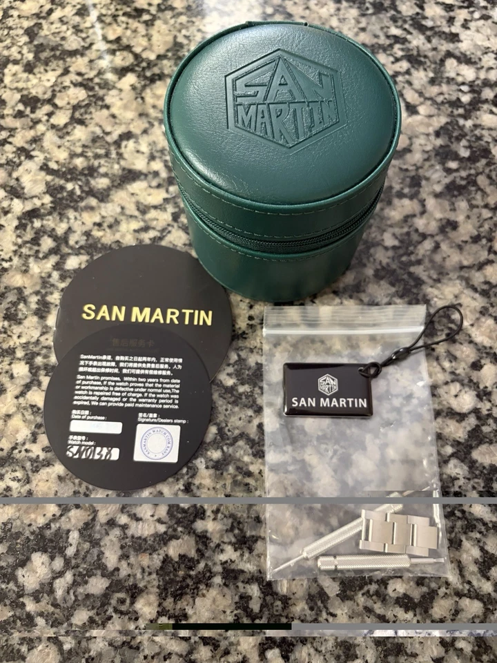 San Martin SN004 V2 Men's Diving Watch, 37mm, Seiko NH35, Automatic - Image 3 of 3