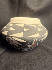Acoma Pueblo Pottery