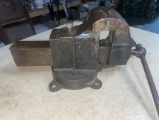 Vtg Prentiss No. 19 1/2 Machinist Bench Vise 4” Jaws Swivel Base Opens to 8”