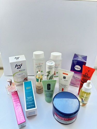 Hautpflegeset Für Frauen Mit Kirschblütenextrakt – 3-teilig (Essenz, Augencreme, Gesichtscreme)