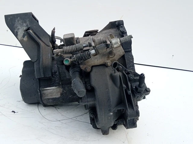 CAMBIO MANUALE COMPLETO PER FIAT Ducato 3° Serie SOFIM 8140 diesel 2500 (94>02 - Immagine 2 di 4