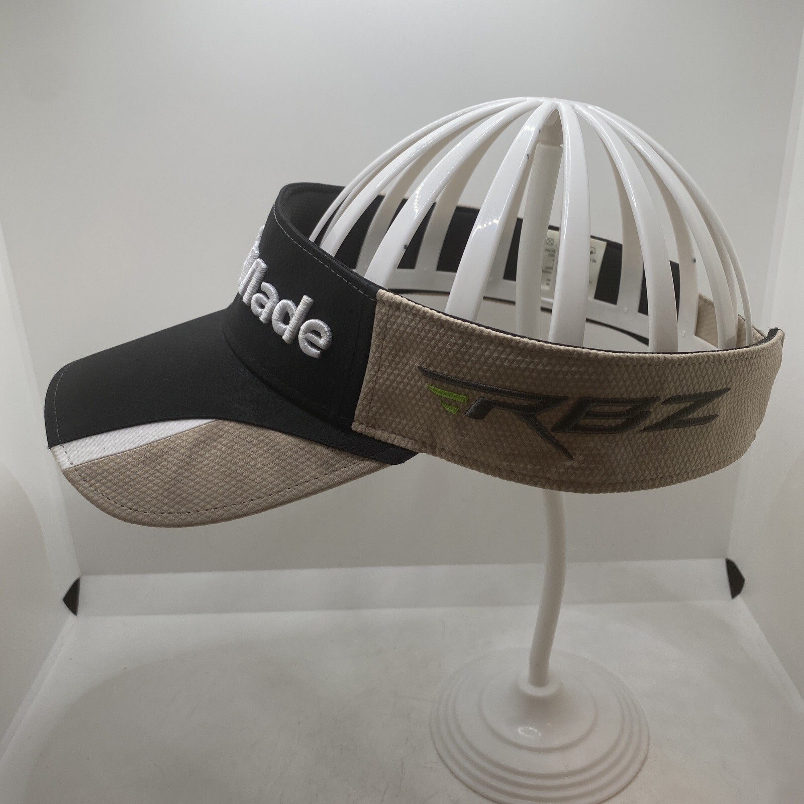 TaylorMade "RBZ" "R11S" Black And Beige Adjustable Visor Excellent Condition image 3