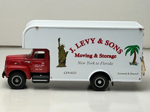 First Gear 1:34 Scale Diecast 1957 International Moving Truck, J Levy & Son - Picture 3 of 18